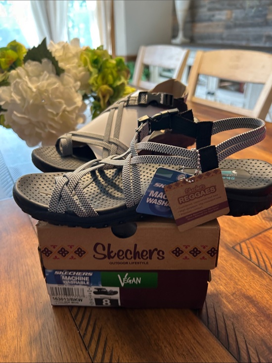 Skechers Shoes - Skechers Black Light Gray White Strappy Sandals Machine Washable 8